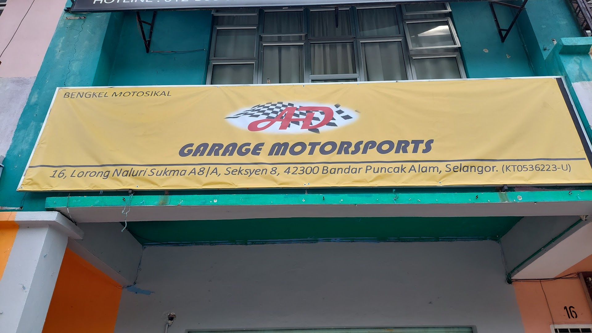 AD GARAGE MOTORSPORTS — photo 2