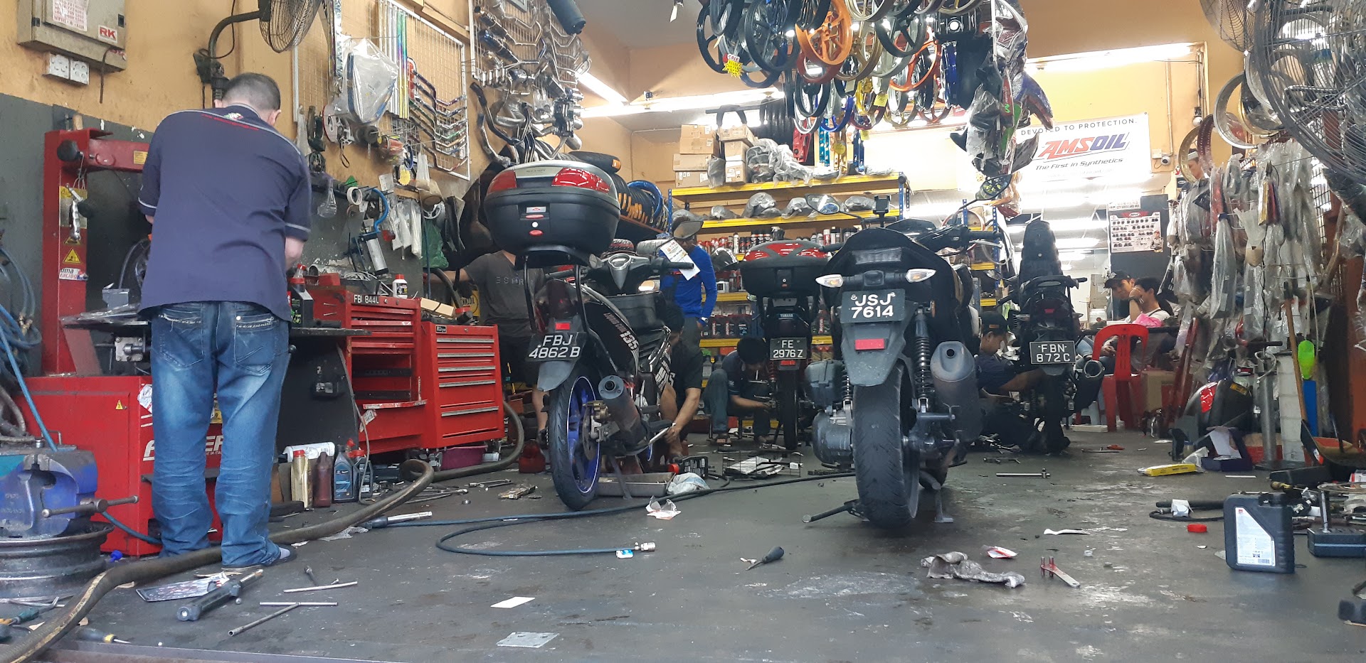 WK Motorsports Parts & Accessories — photo 3