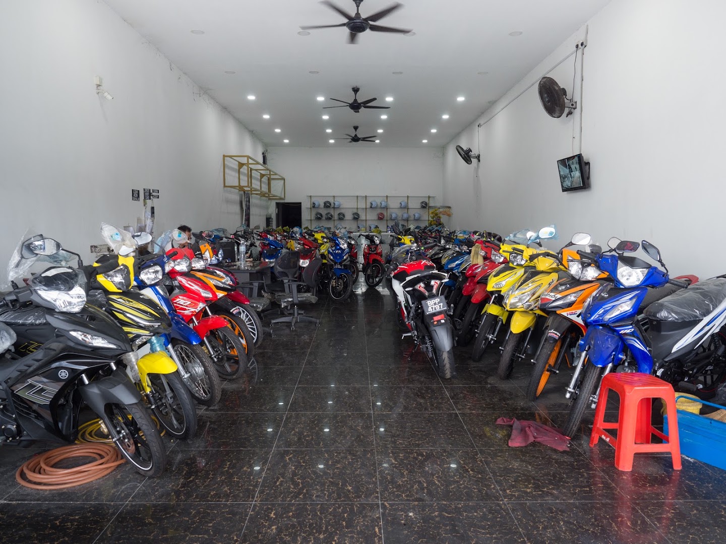 NS One Motor Trading Puchong — photo 2