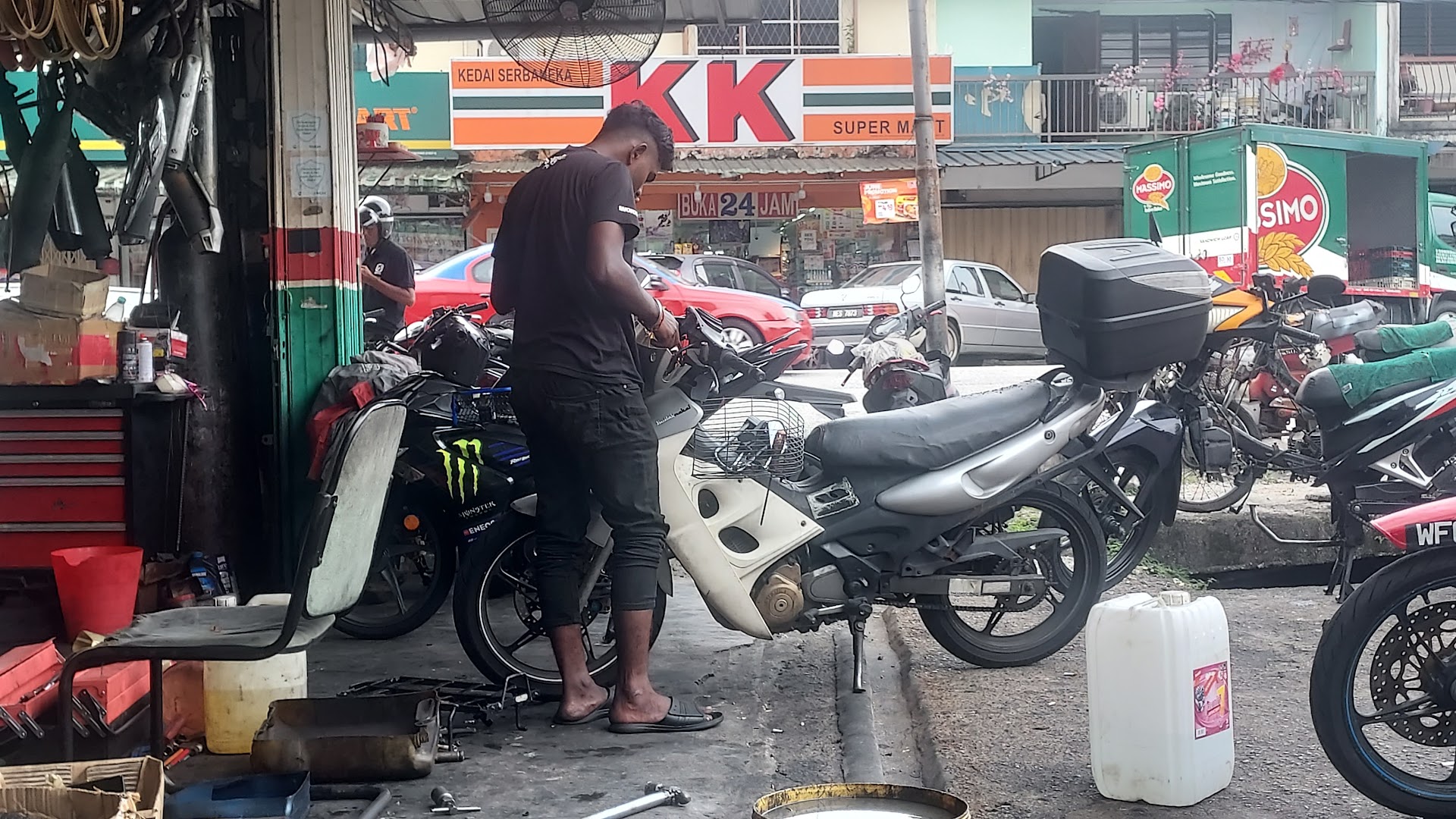 Meng Onn Motor Trading — photo 3