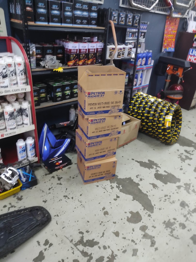 25 Garage Motorsport — photo 3