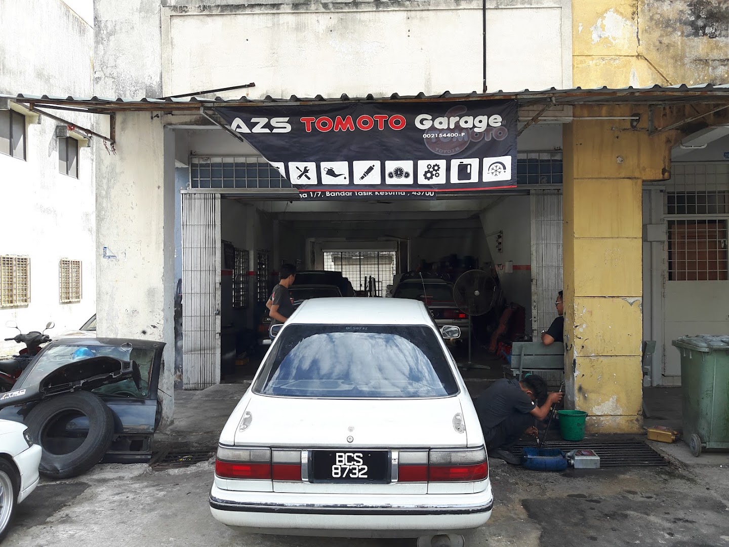 AZS Tomoto Garage in Semenyih
