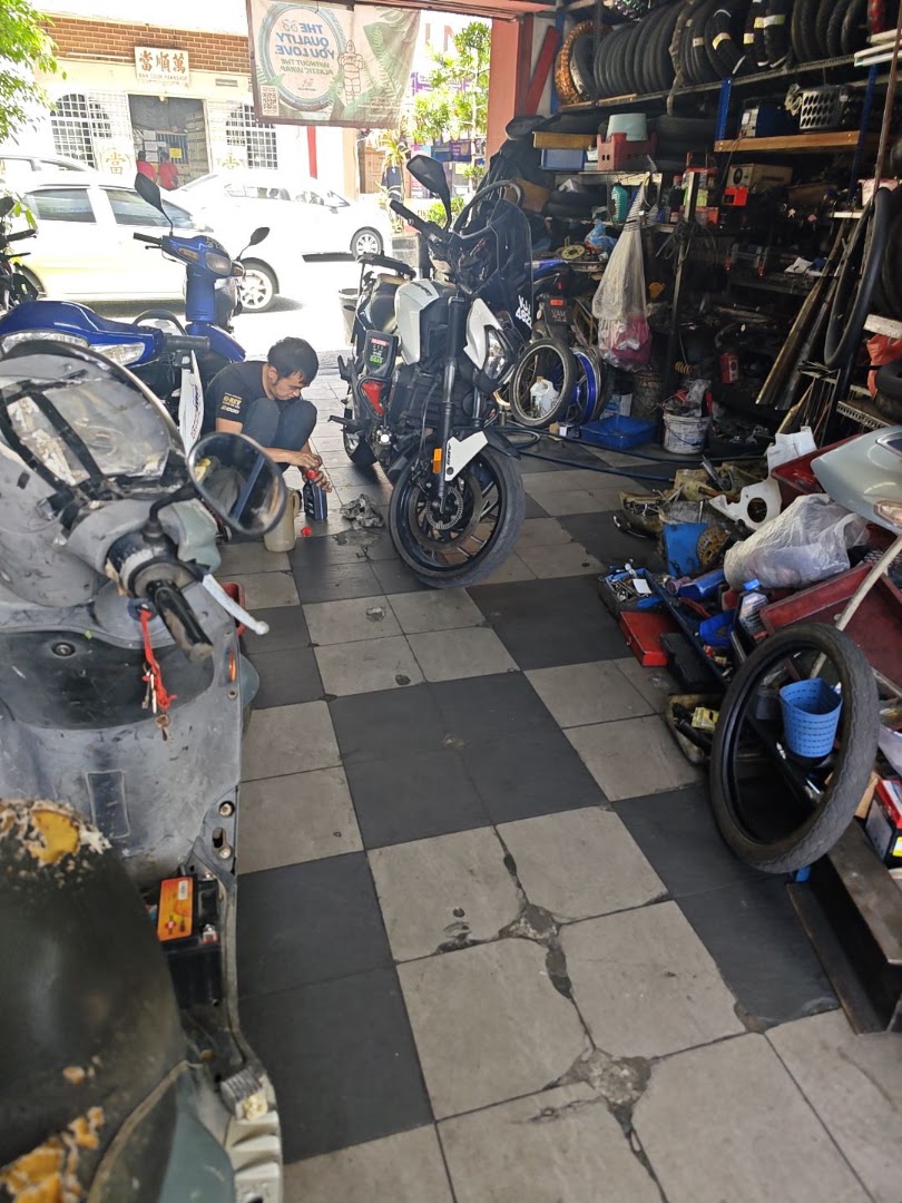 Tat Lee Motor — photo 3