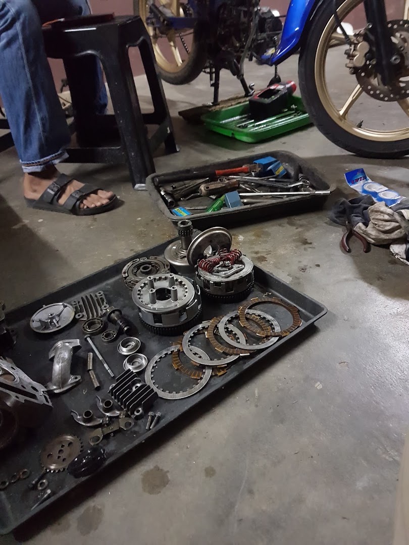 W&S Racing Garage — photo 2