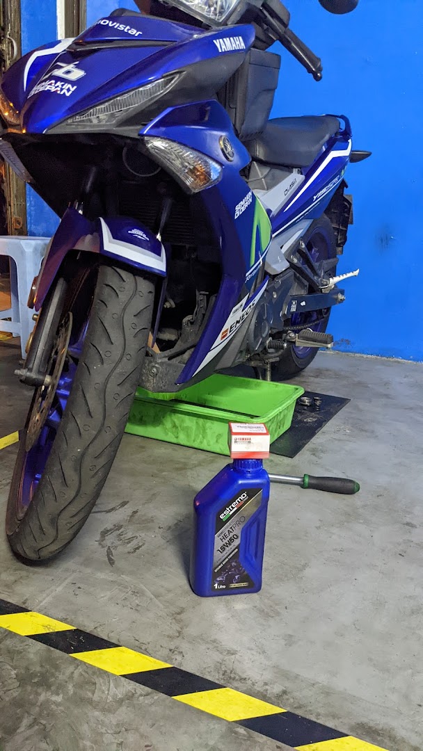 Aqi workshop motorsport service and repair — photo 5
