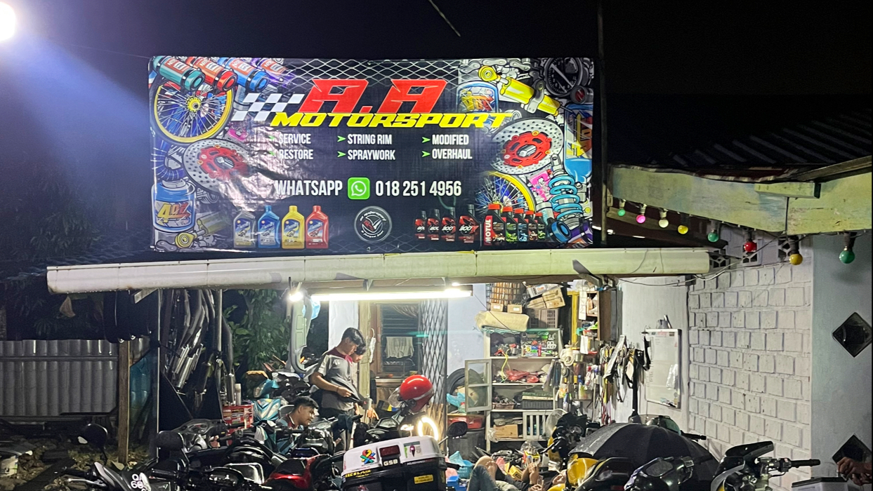 Carwash 8868 & A.A Motosport in Kuching
