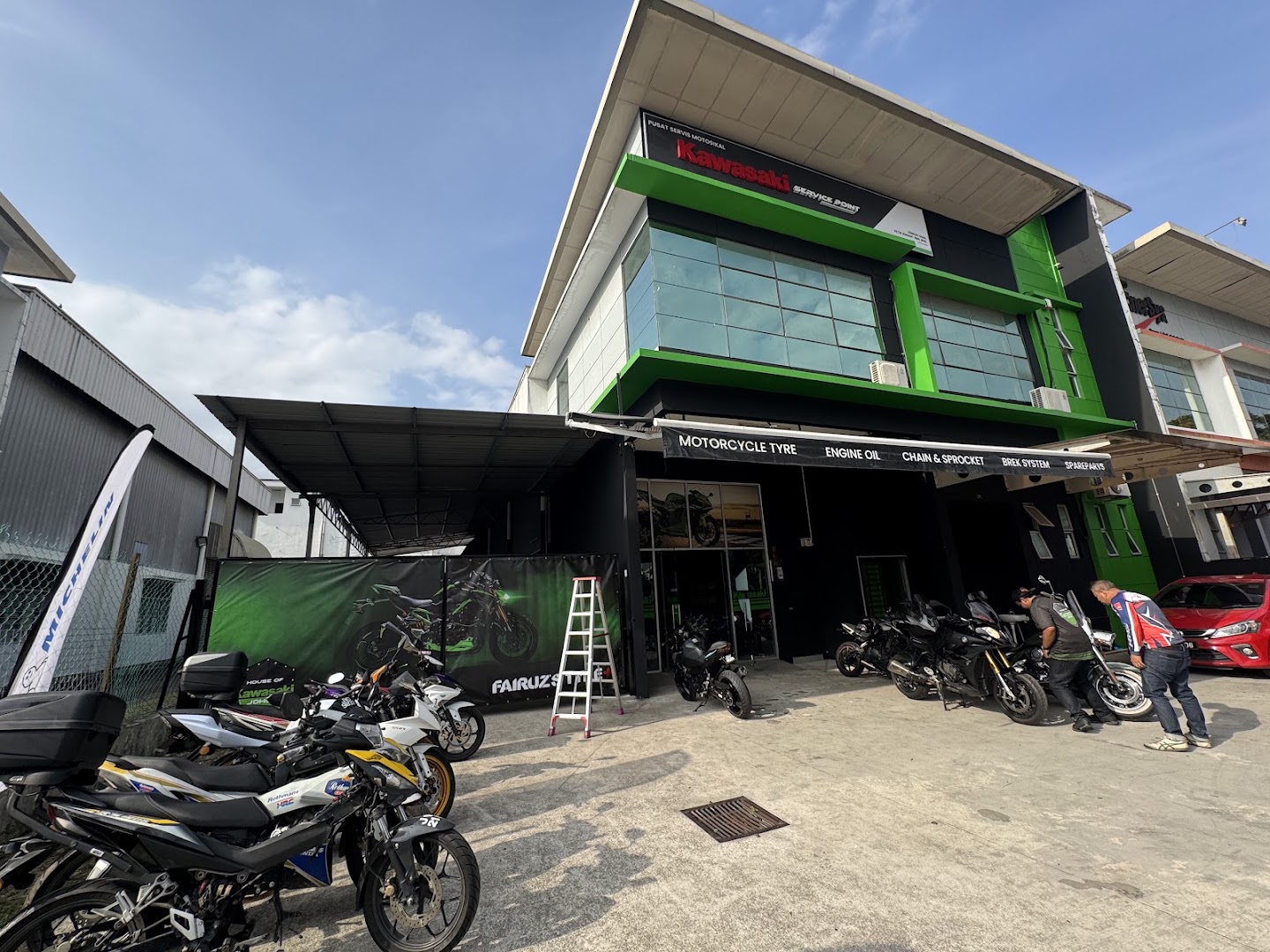 HOUSE OF KAWASAKI JOHOR (FAIRUZ’S TYRE) / BENGKEL MOTOR in Johor Bahru