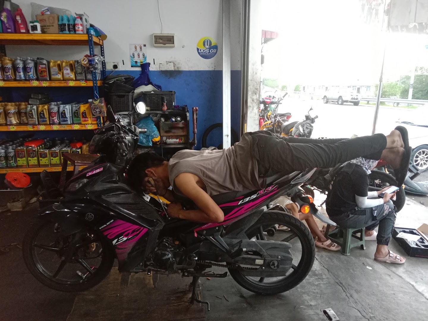 BOB SN MOTOR ENTERPRISE — photo 2