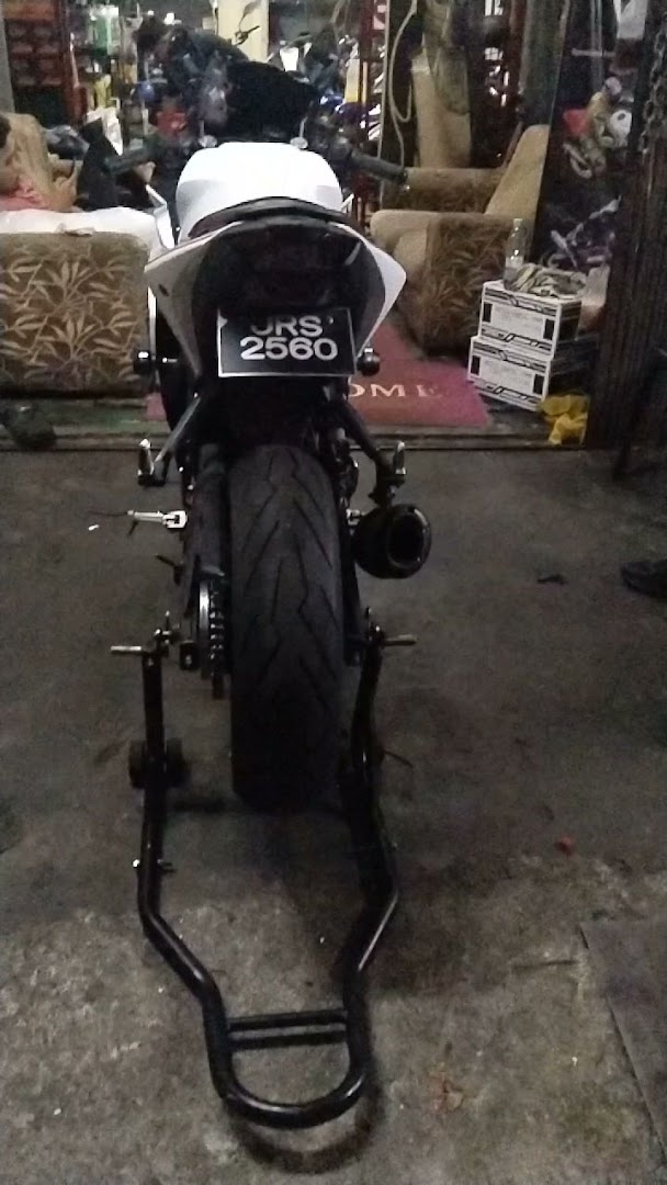 AOS BROTHERS GARAGE — photo 5