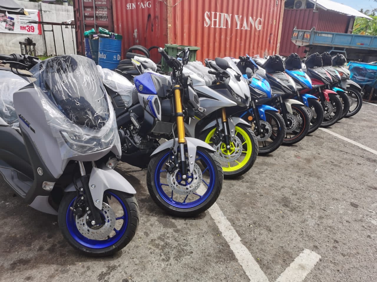 Castrol Bike Point - Chin Brother's Motor in Miri