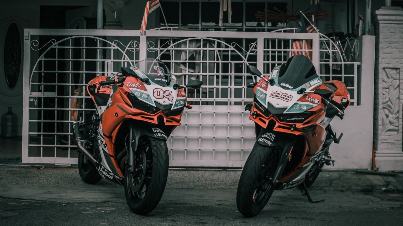 Double Q Garage in Ayer Molek
