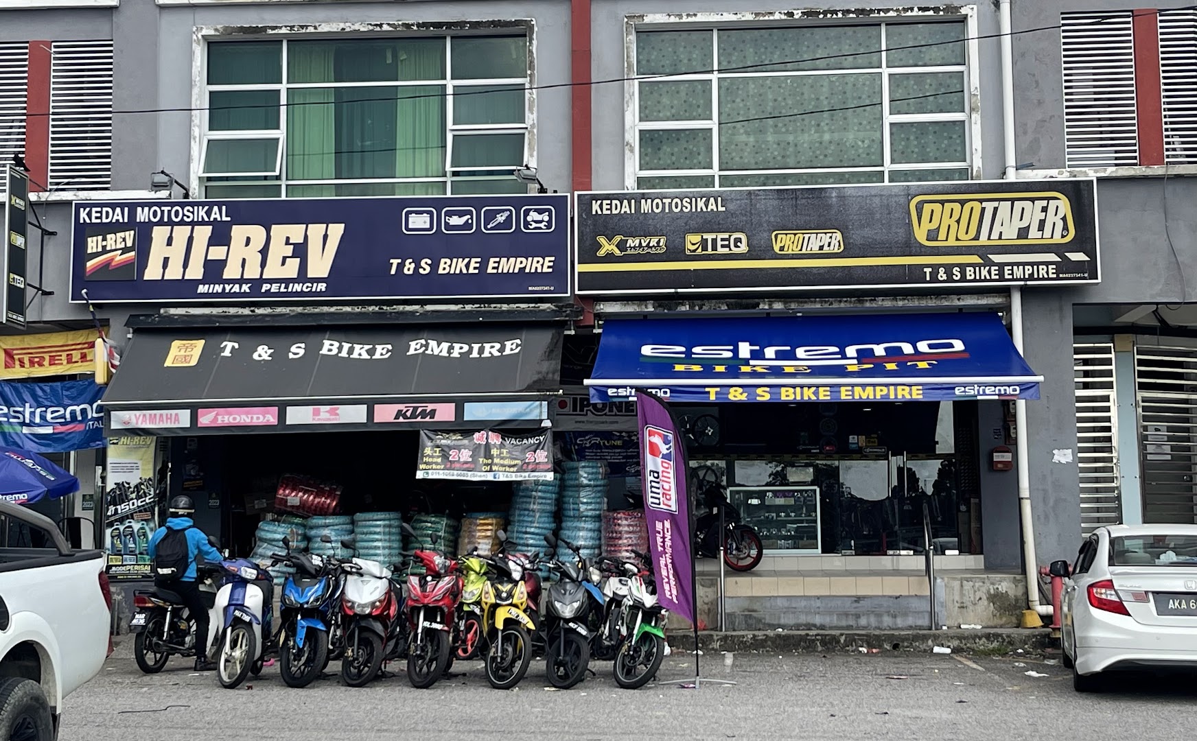 T&S BIKE EMPIRE in Alor Gajah