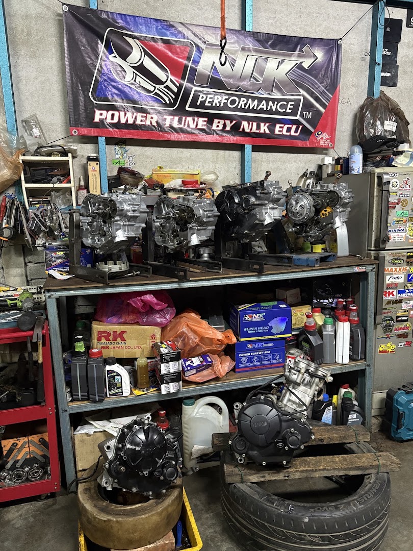 Bengkel motor Mon garage machine in Port Dickson