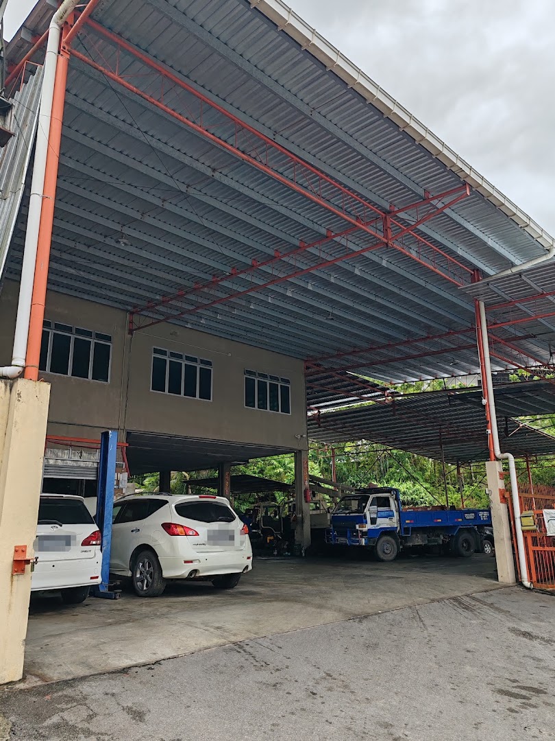 Ah sing motor in Serian