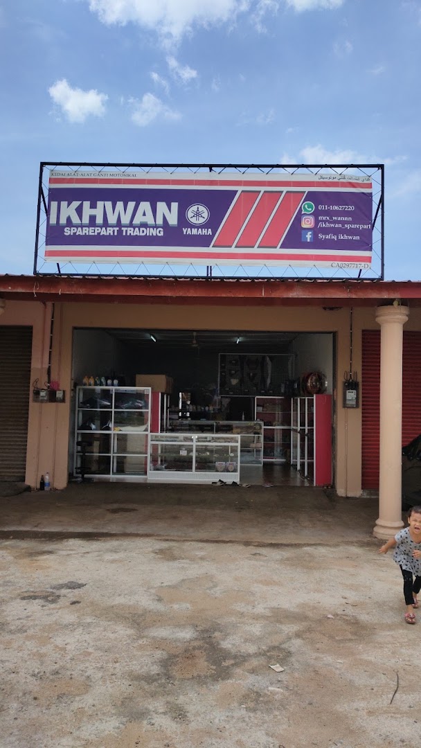 De MOTORPARTS in Chukai