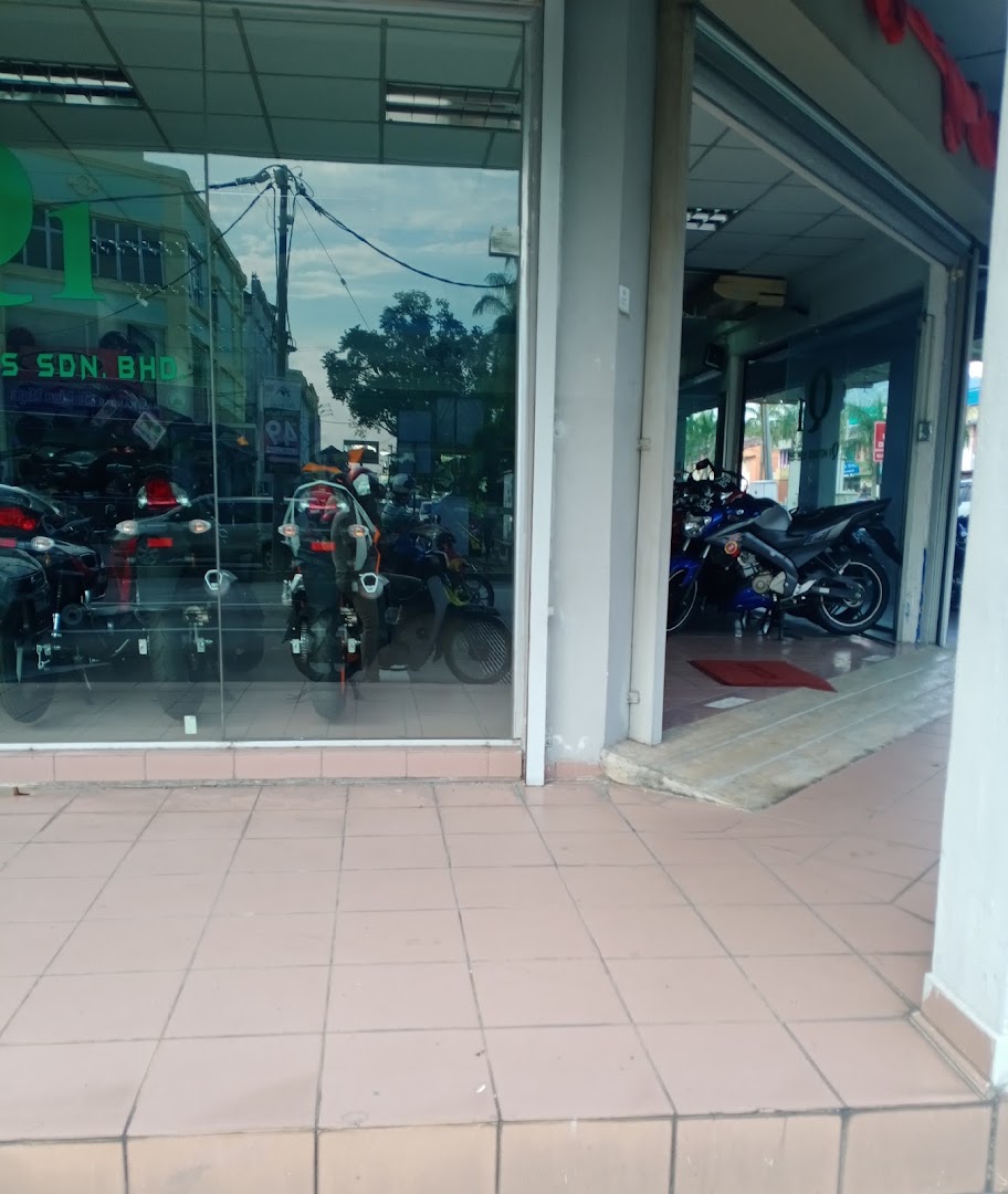 Q1 MOTORS SDN BHD — photo 2