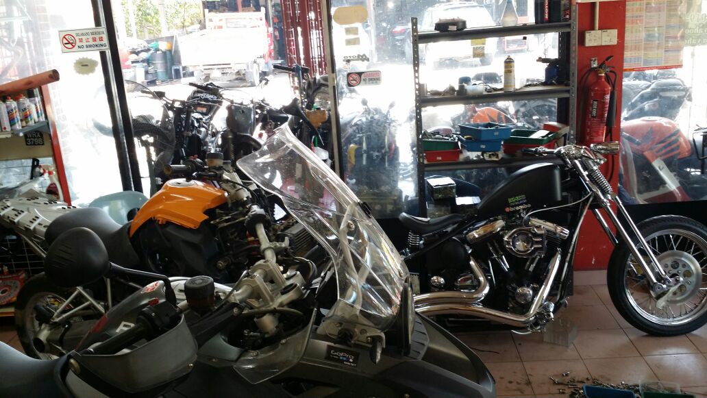 KEMAMAN BIKE SERVICE CENTRE — photo 5