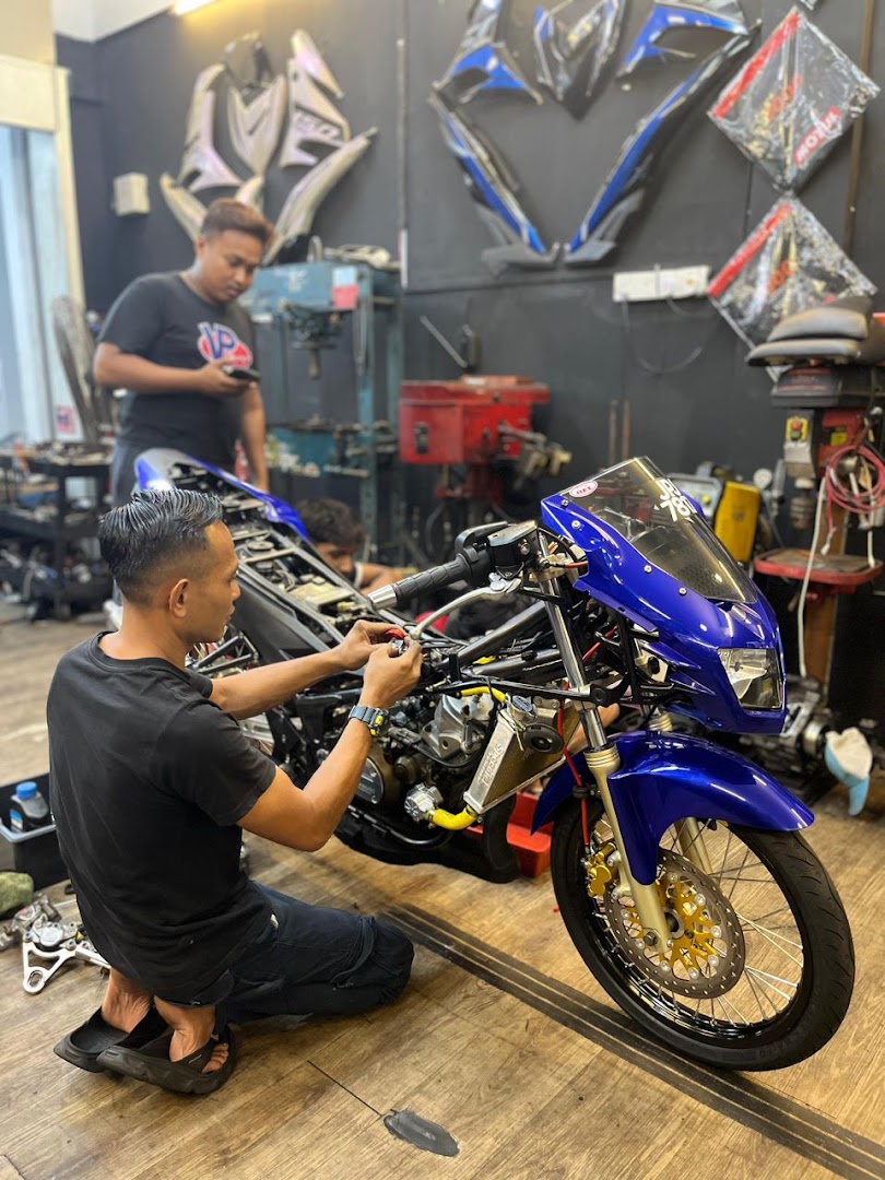 ALSPEEDGARAGE — photo 1