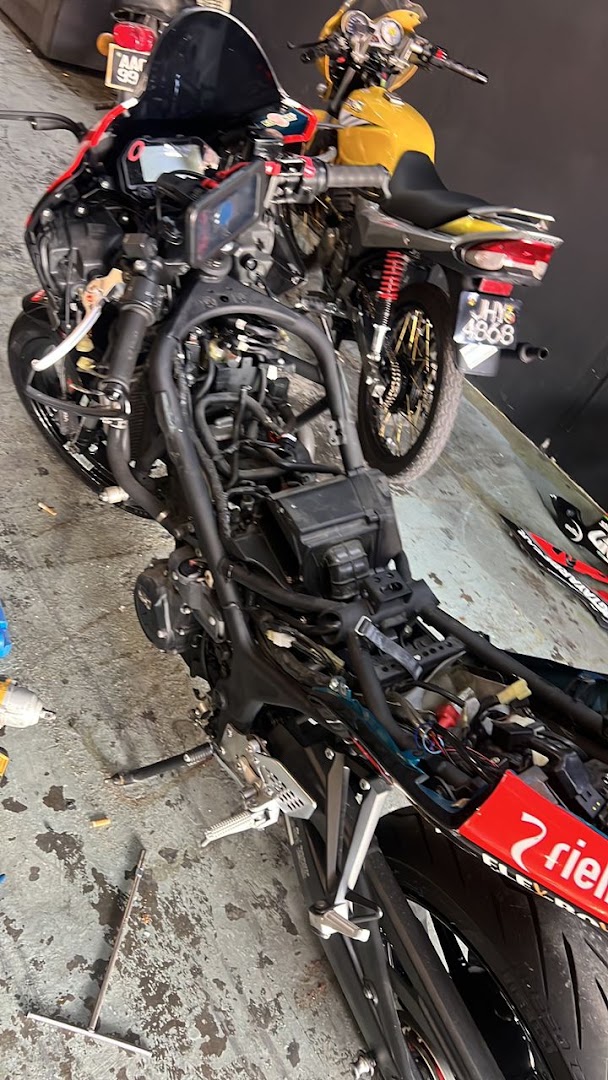 Momo Servis motor — photo 2