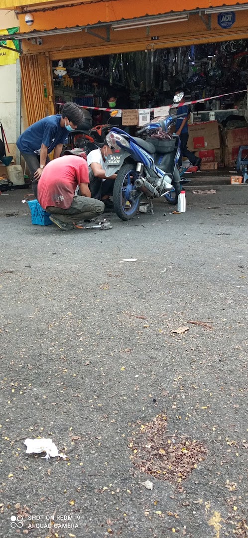 Kedai Motor HYS — photo 3