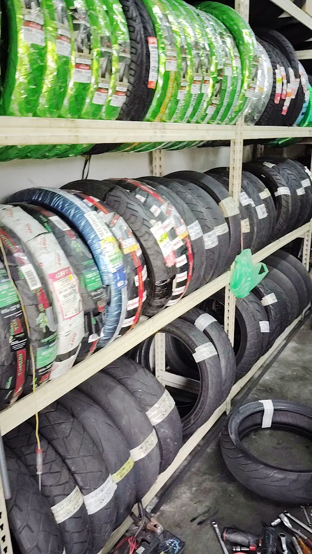 Twenty2G Tyre Services - Pusat Servis & Tayar Motorsikal — photo 2