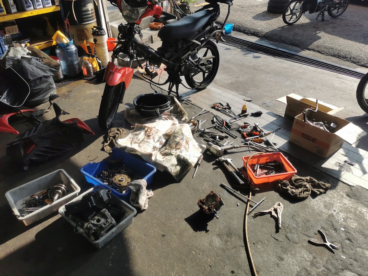West Lake Heng Heng Motorsport — photo 5