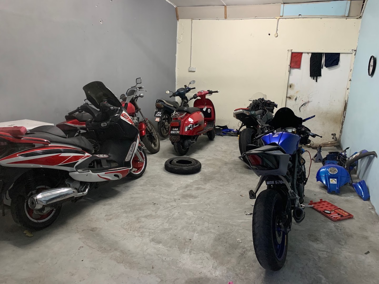 Kery bike garage in Masjid Tanah