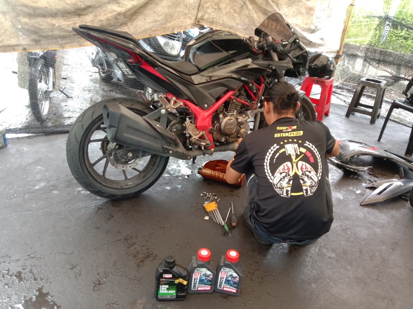 Castrol Bike Point - Tankho Motor & Tyre Trading Sdn Bhd — photo 3