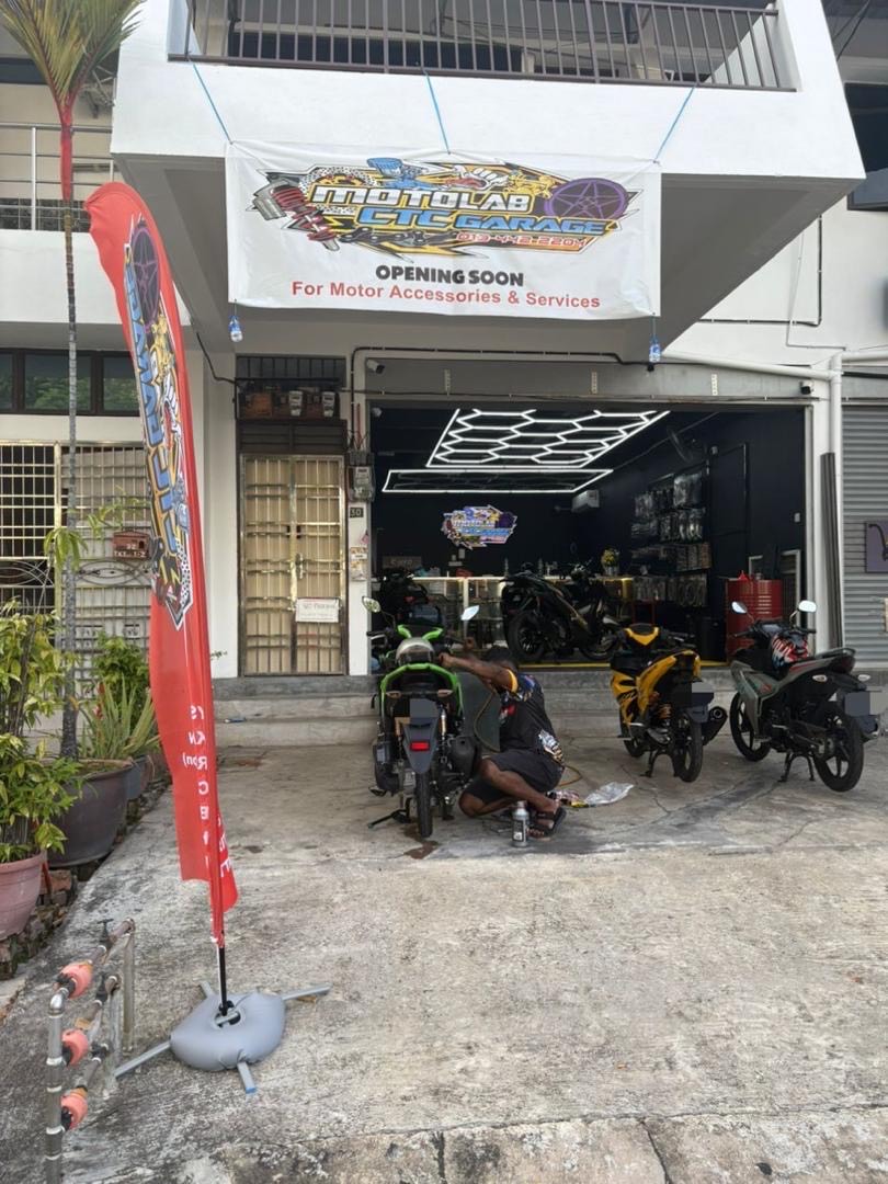 Motolab CTC Garage in George Town