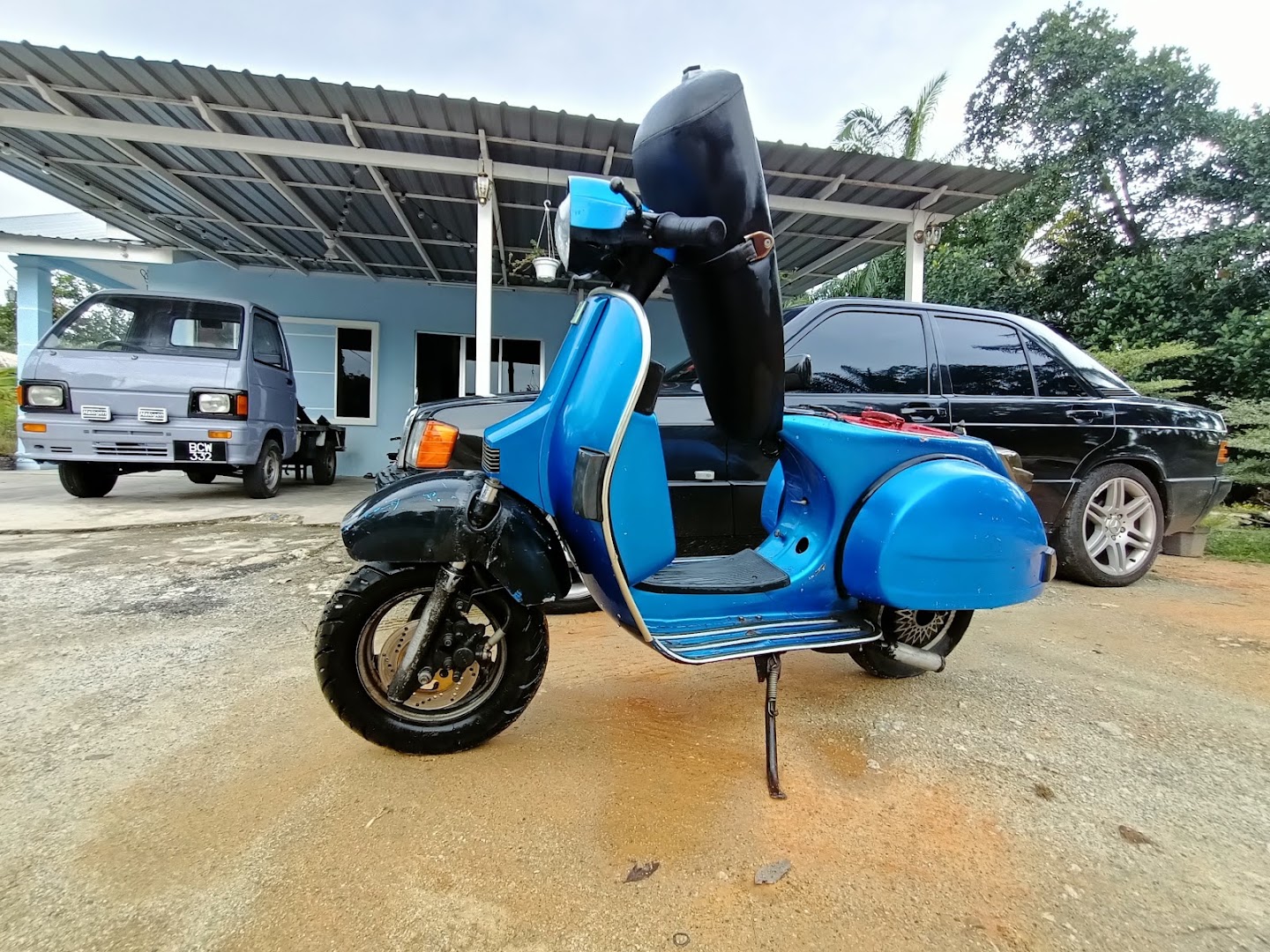 Apit Scooter Garage in Kapar