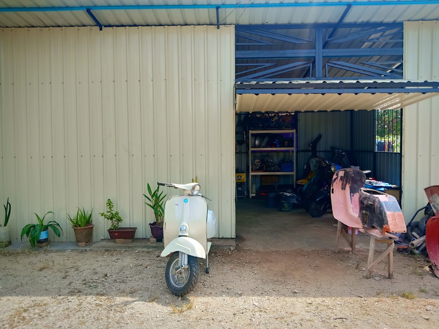 Apit Scooter Garage — photo 2