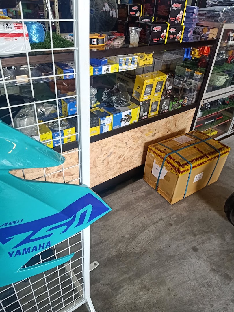 KEDAI TAYAR DAN SPORTRIM MOTOSIKAL — photo 4