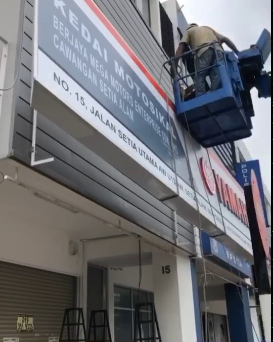 YQS Berjaya Mega Motors • Yamaha Setia Alam in Shah Alam