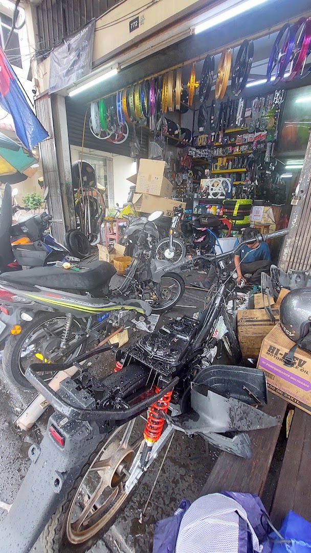 Sin Huup Heeng Motor in Ayer Hitam