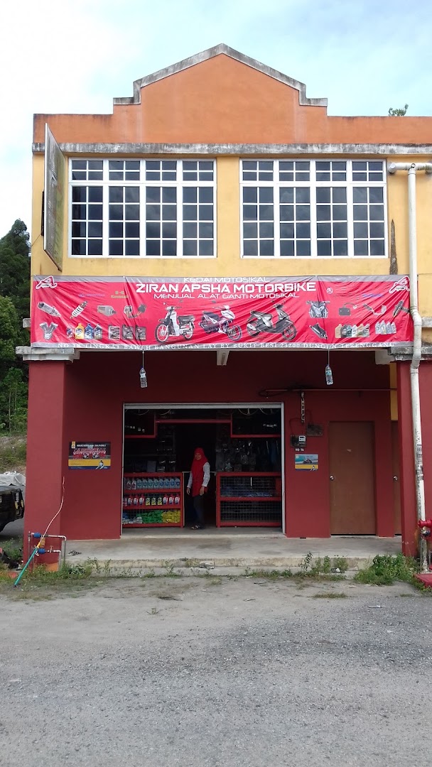 Ziran Apsha MotorBike in Kuala Dungun
