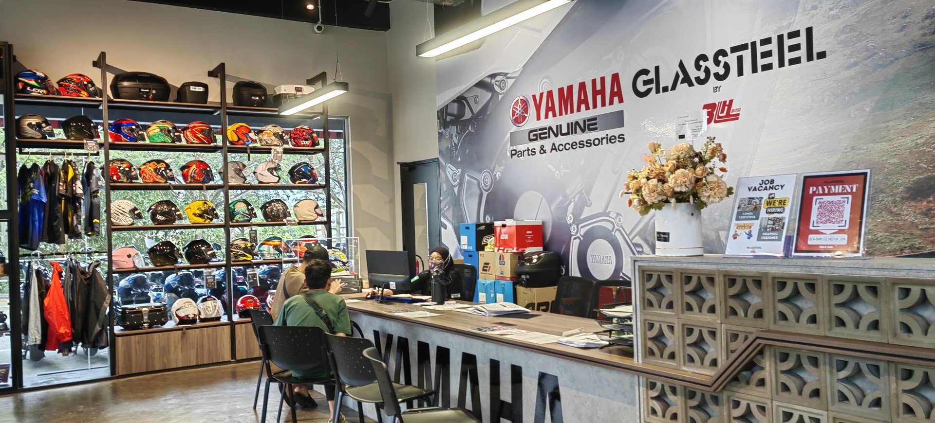 GLASSTEEL BY BLH (BLH-Ban Lee Motor Sdn Bhd - Yamaha Genuine Part & Accessories) — photo 2