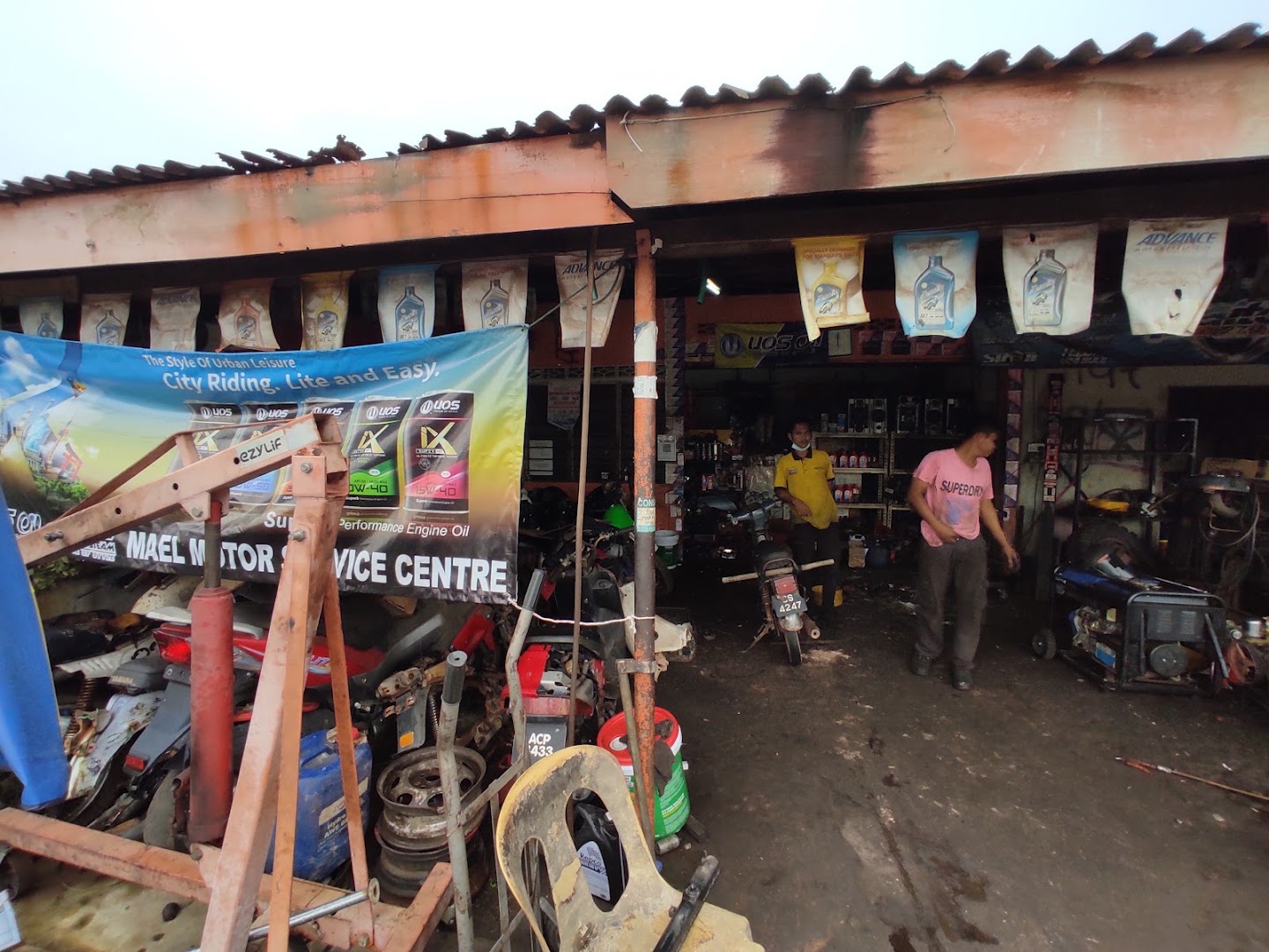 Mail motor servis center — photo 1