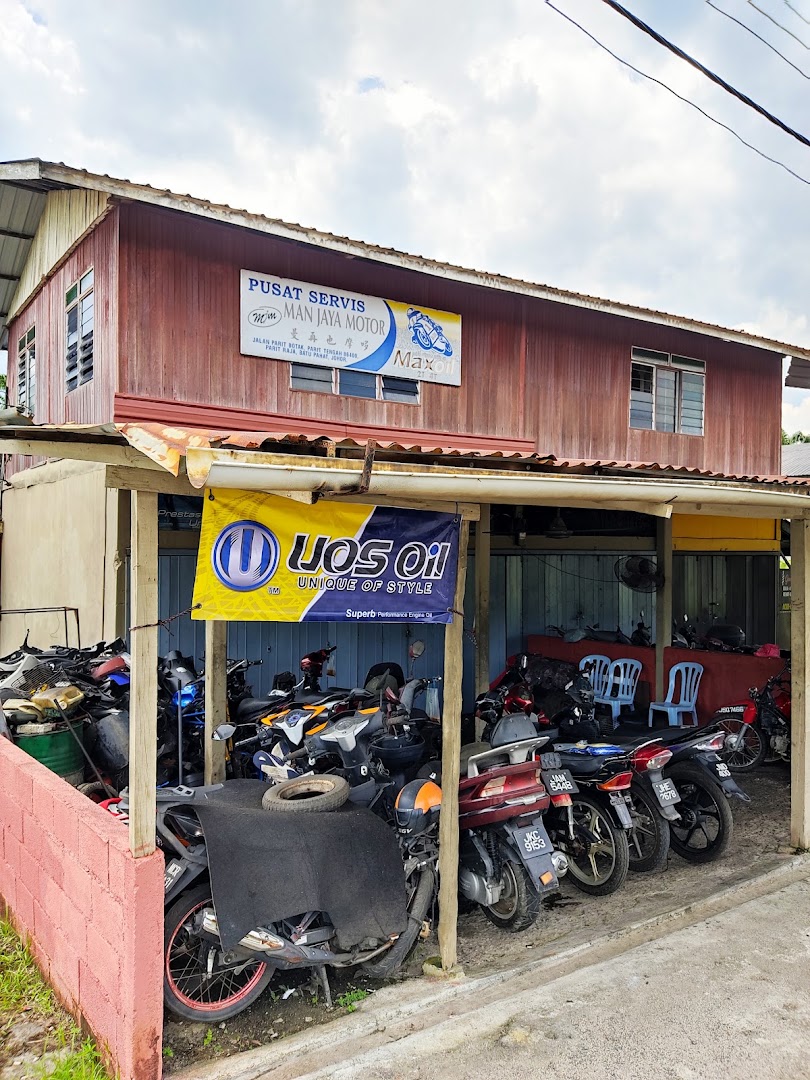 MQ Motor Services (Man Jaya Motor) in Parit Raja