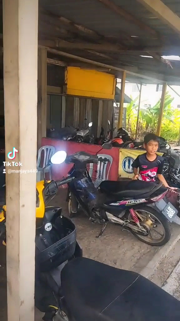 MQ Motor Services (Man Jaya Motor) — photo 2