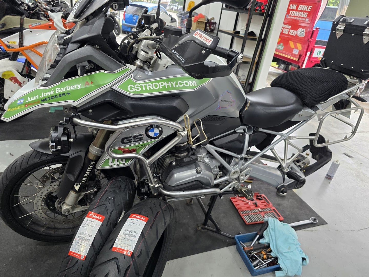 JR Motorsport Garage in Gelang Patah