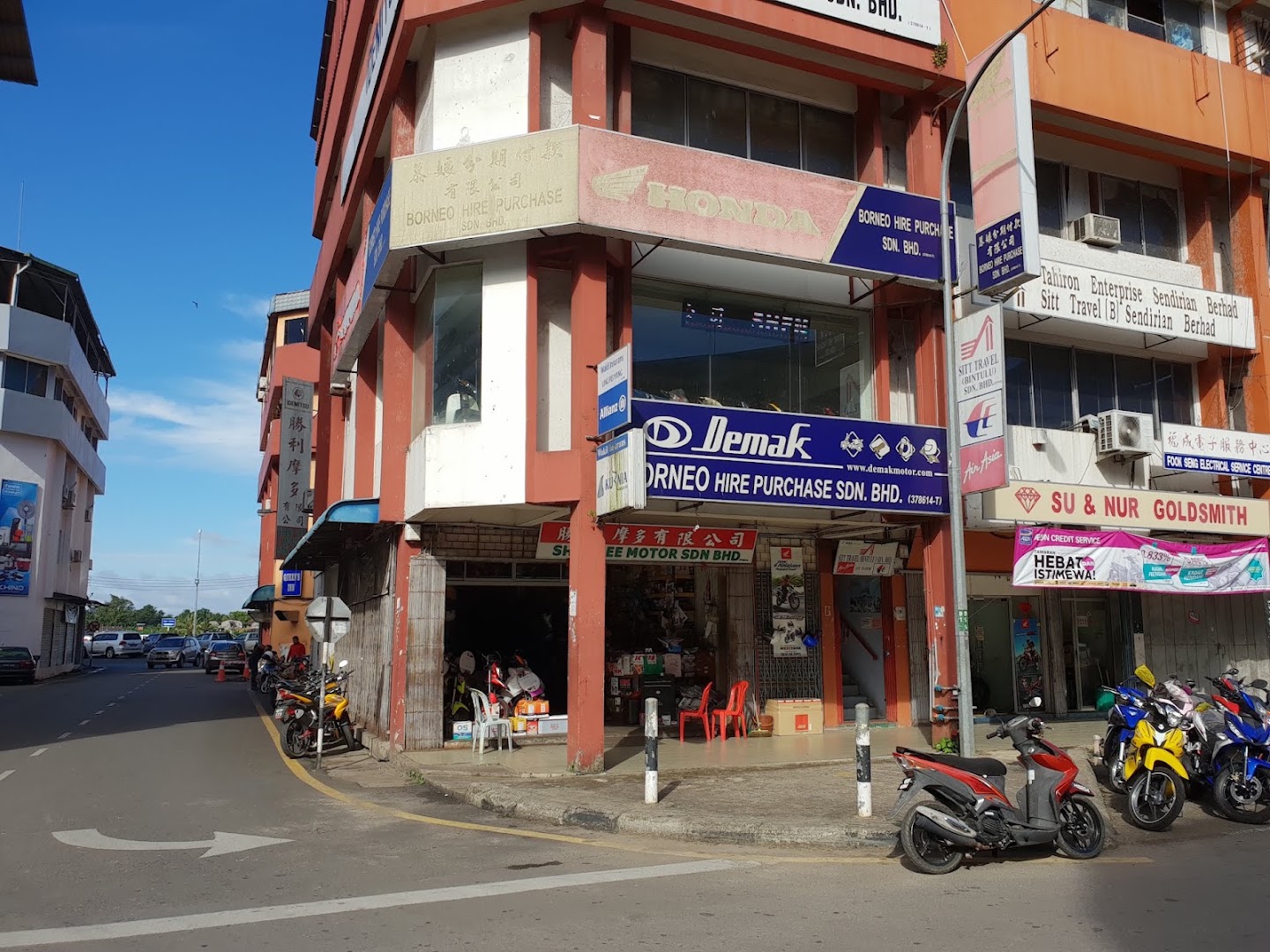 Borneo Hire Purchase Sdn. Bhd. / Shen Lee Motor in Bintulu