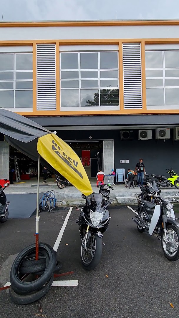 MBK MOTOR GARAGE — photo 2
