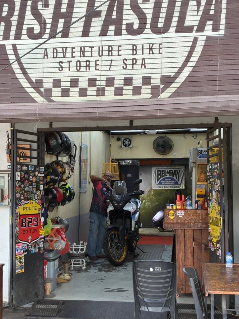 Rish Fasola Adventure Bike Store & Spa in Batu Caves
