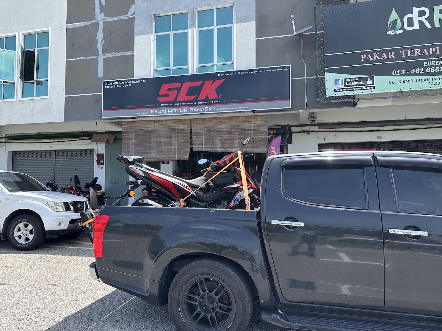Sahabat Motor | Motorcycle Workshop — photo 1