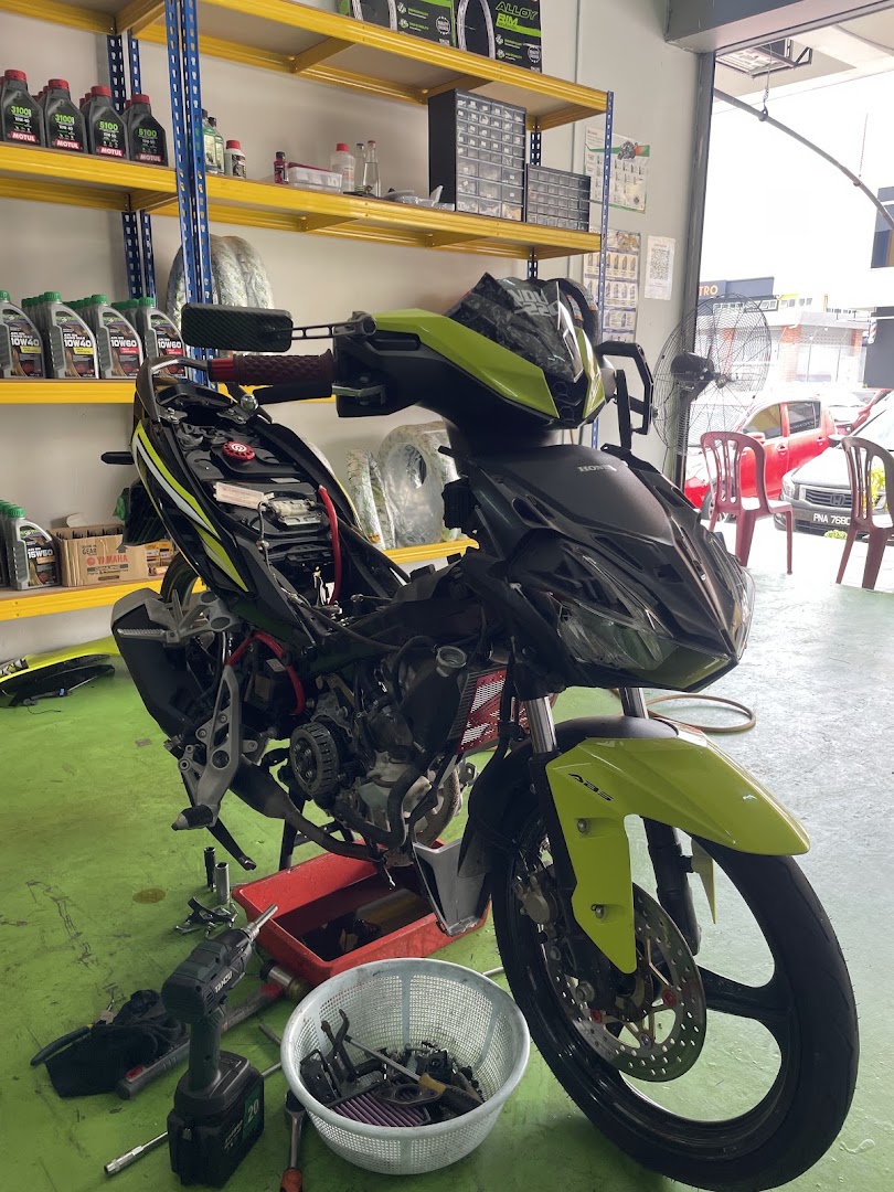 Qawi Garage Puncak Alam, Shah Alam, Damansara, Petaling Jaya, Selangor- Service Standard Kilang, Repair, Alat Ganti Motosikal in Puncak Alam