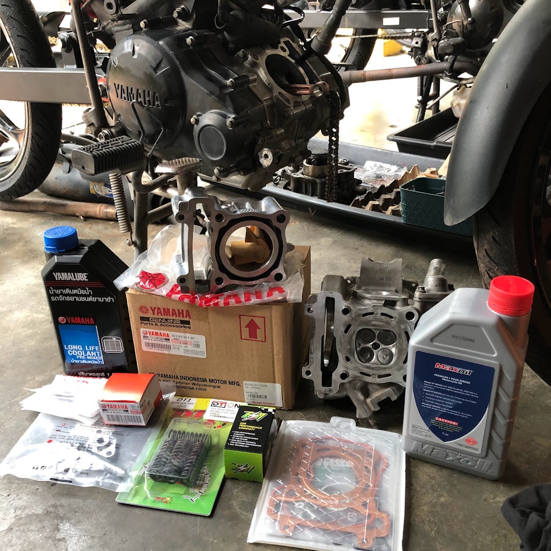 Shah MotorWorks @ SMW garage — photo 2