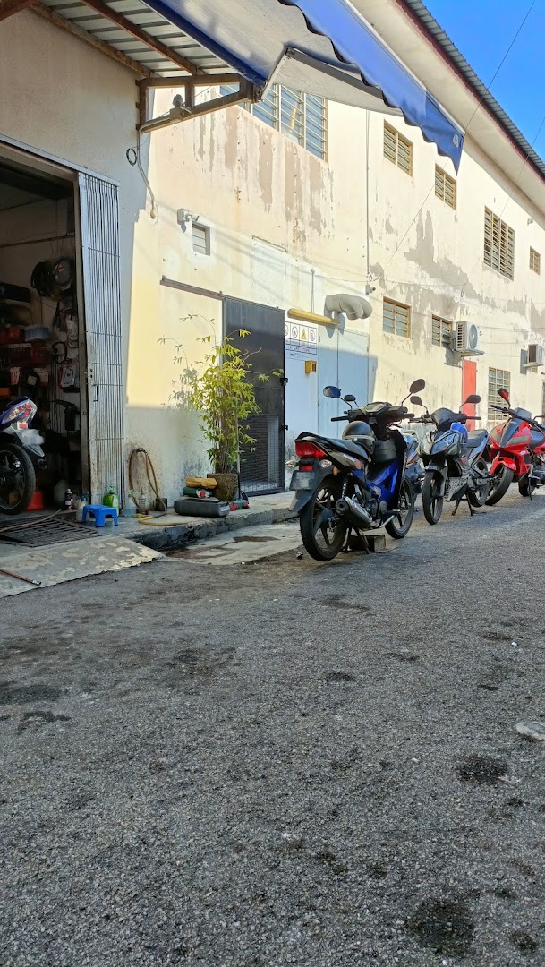 Syarikat Chong Motor — photo 3