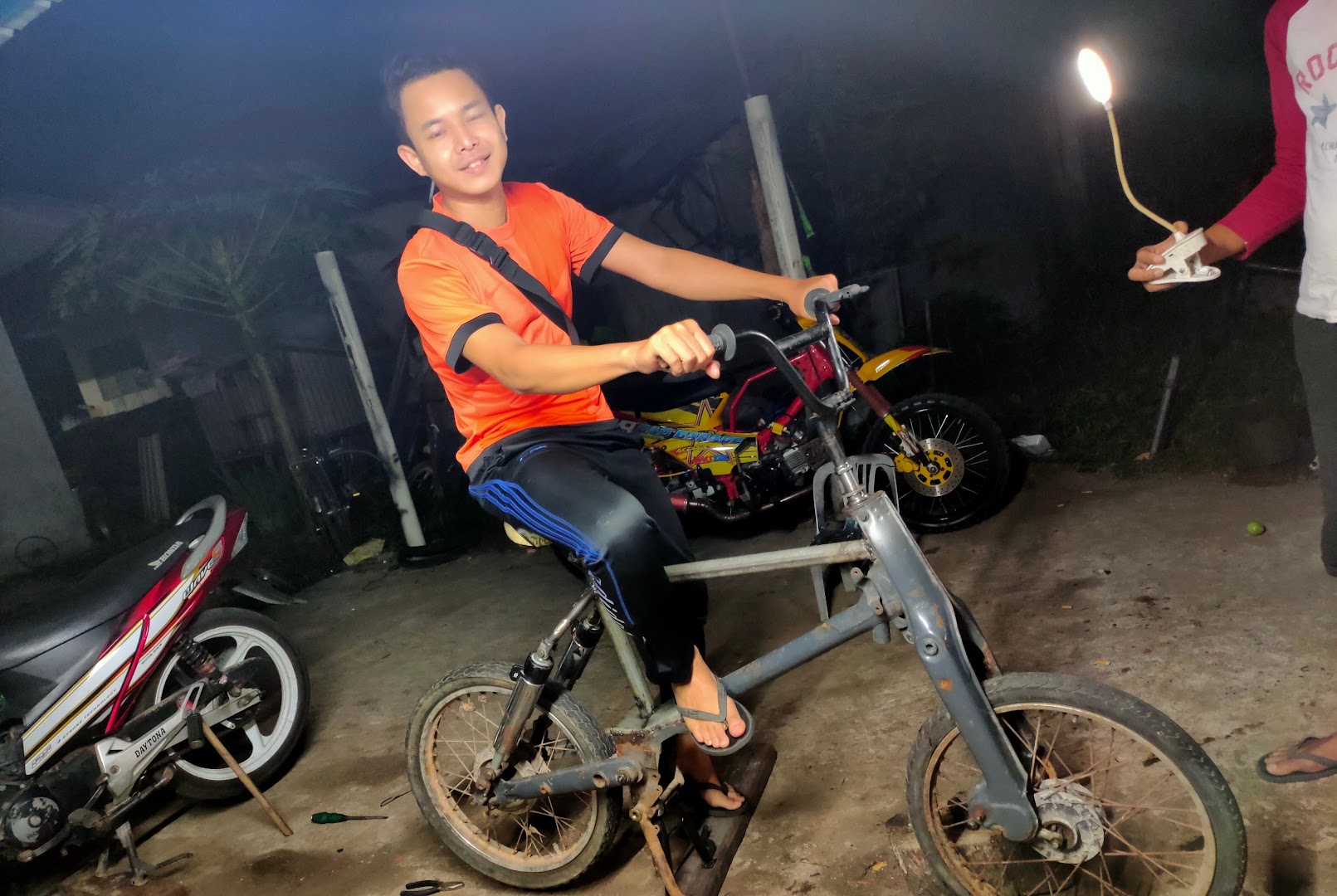 Dad Garage in Tumpat