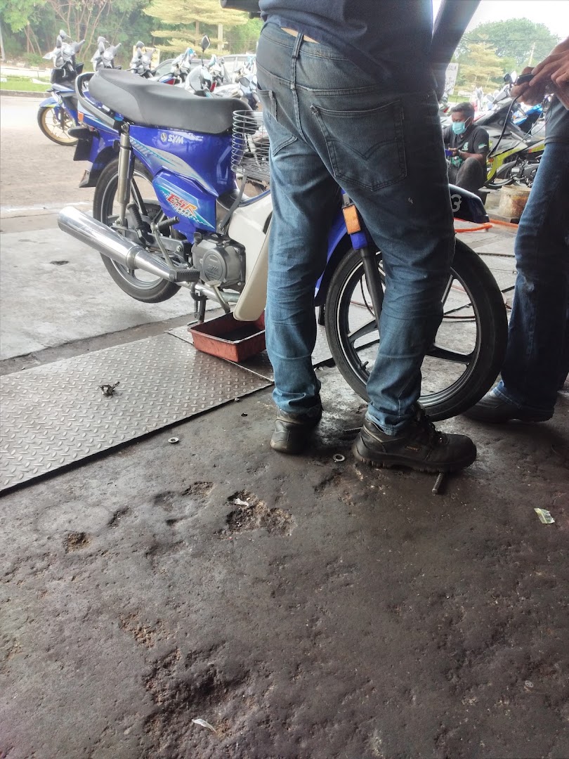 Castrol Bike Point - Sam Hock Brothers Motor — photo 2