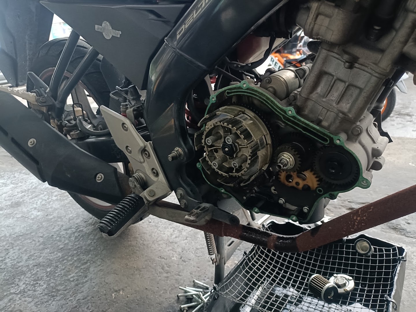 Castrol Bike Point - Seng Tat Motor in Johor Bahru